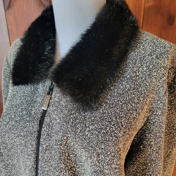 Women 14 Black & White Bouclé Blazer Faux Fur Collar Texture Tailored Whimsygoth - Picture 9 of 11